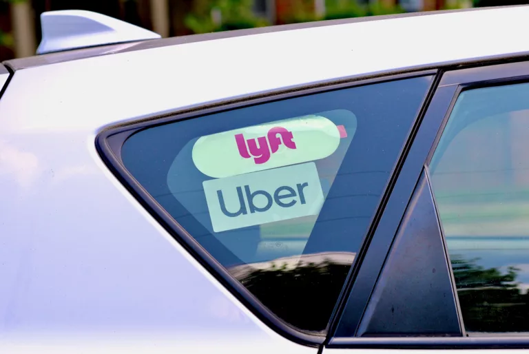 Uber and Lyft Ride Share data report